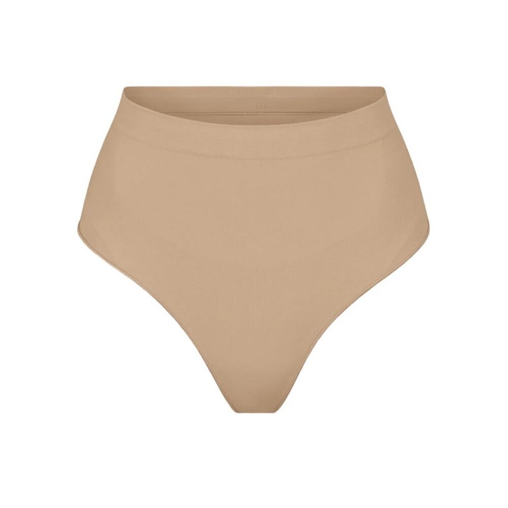 Skims Mid Waist Core Control Thong